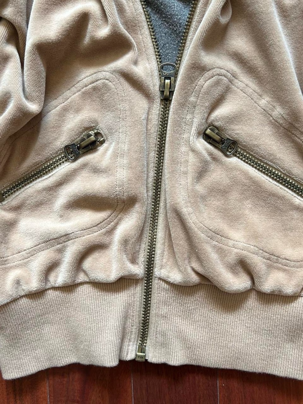 Vintage Y2K Tan Velour Zip-Up Jacket 🤎 - Picture 6 of 7